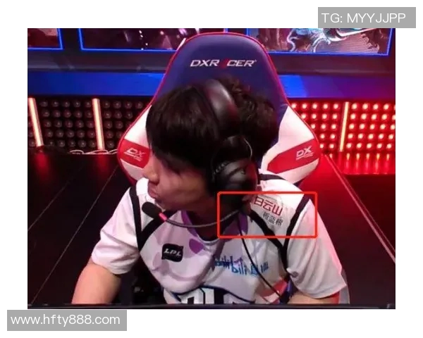 王秀英专访：从新手到职业选手的英雄联盟成长之路回顾