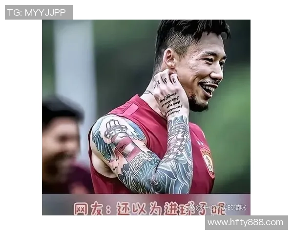 厚背刀纹身的足球明星揭示了运动员背后的故事与激情 厚背刀纹身的足球明星揭示了运动员背后的故事与激情